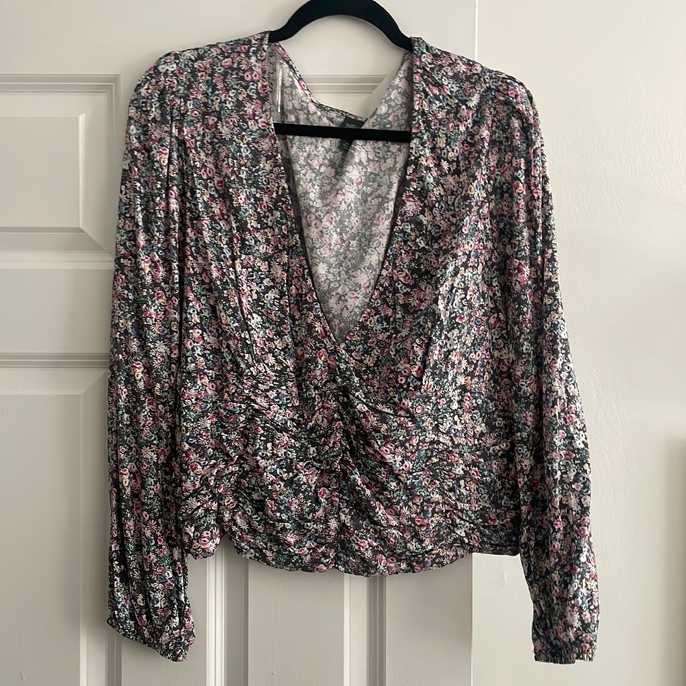 Cropped Floral Blouse